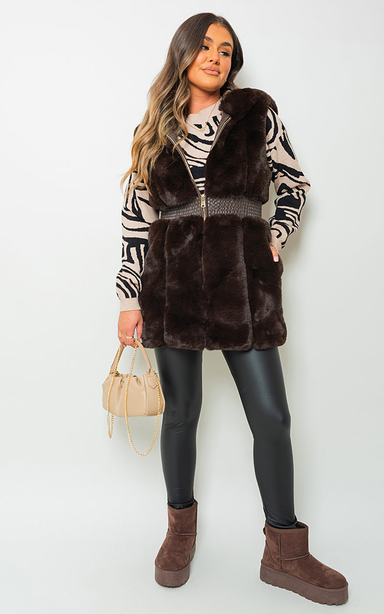 Moda Faux Fur Zip Up Gilet