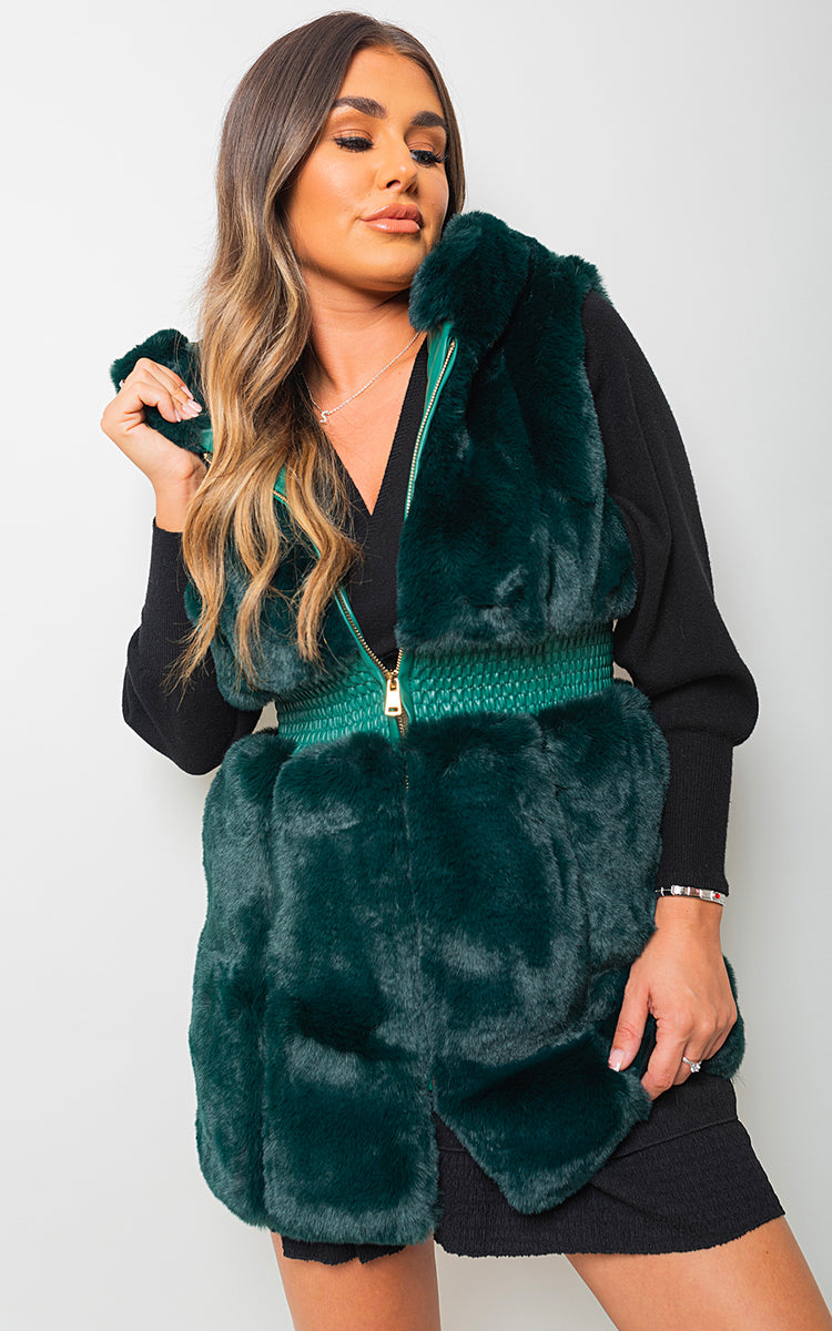 Moda Faux Fur Zip Up Gilet