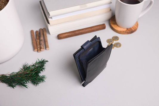 Men's Bifold Black & Navy Leather Wallet With Large External Coins Pocket With Gusset 24
