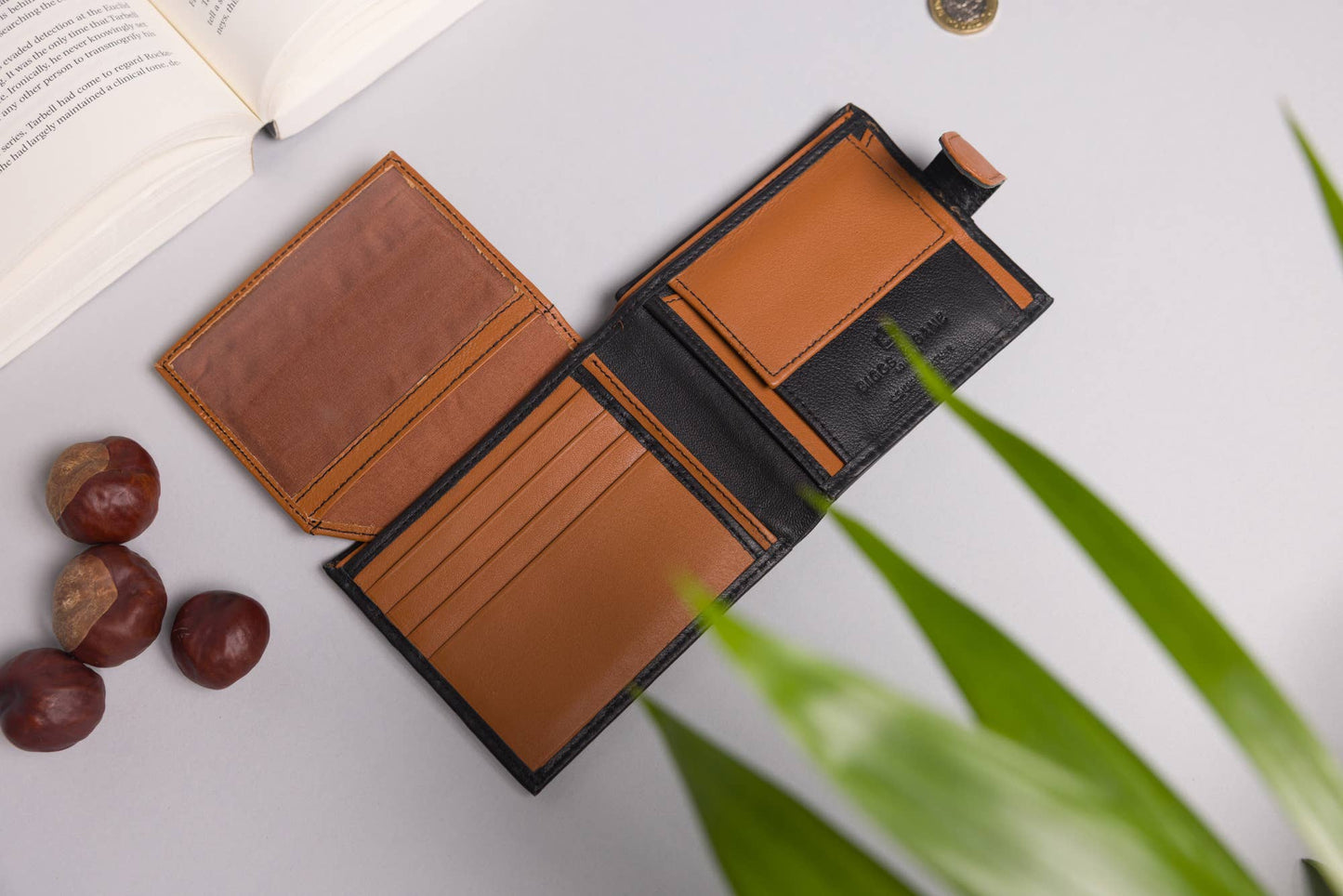 Biggs & Bane Men's Bifold Black & Tan Leather Wallet With Tab Coin Pocket