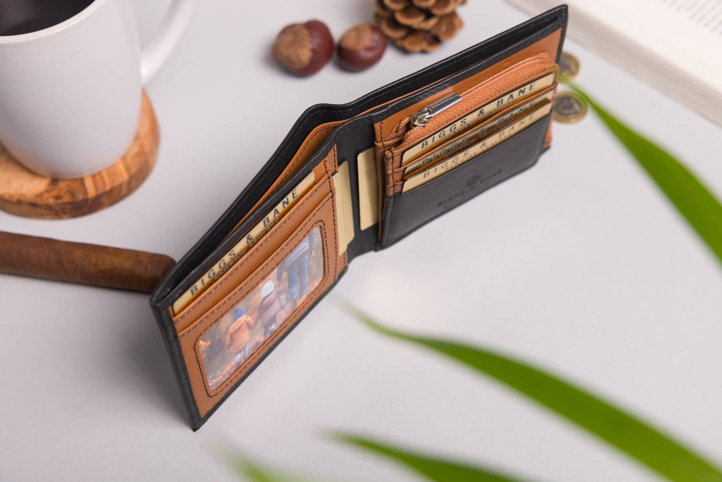 Biggs & Bane Men's Bifold Black & Tan Leather Wallet With Large Zip Coin Pocket