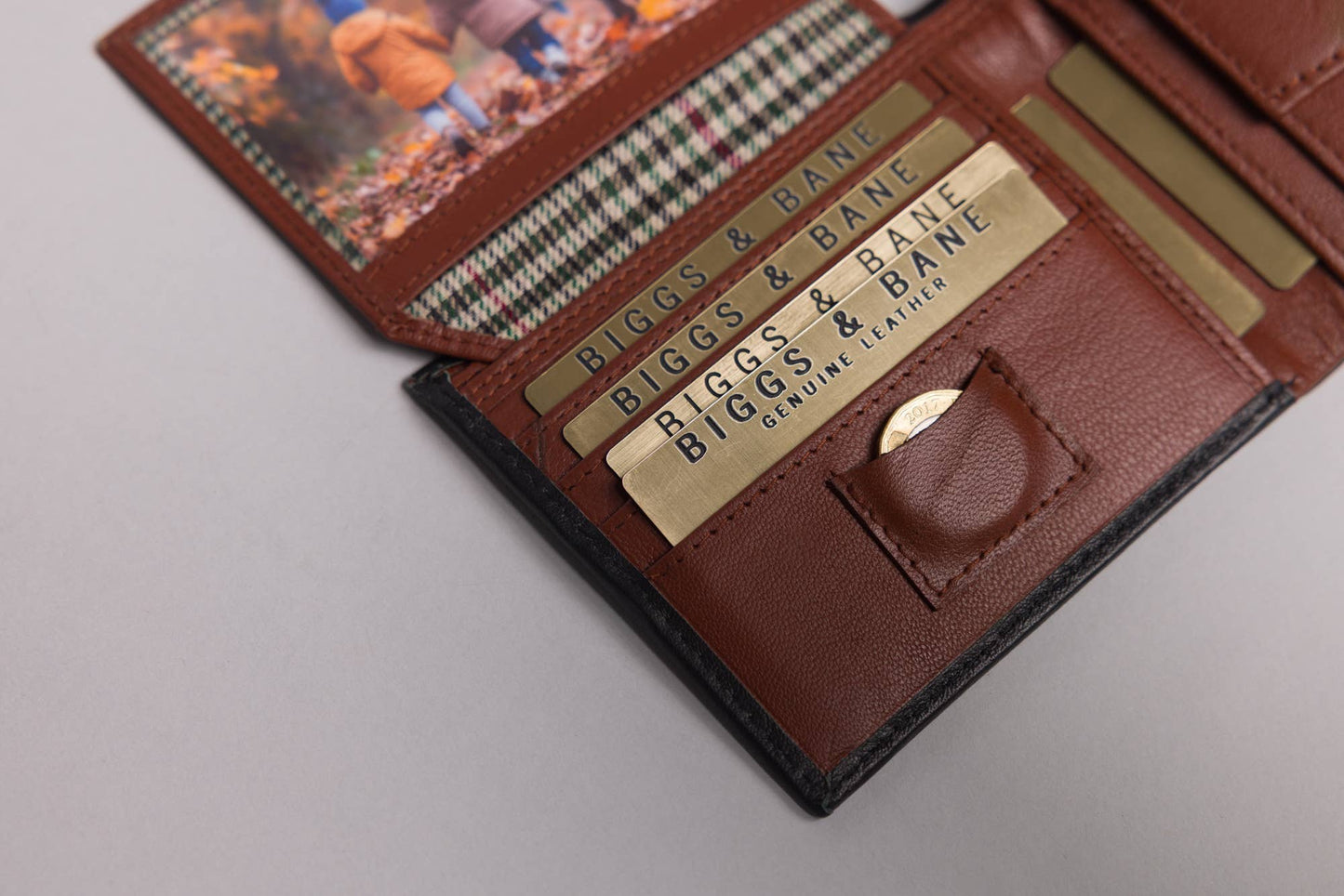 Biggs & Bane Men's Bifold Black & Brown Leather Wallet