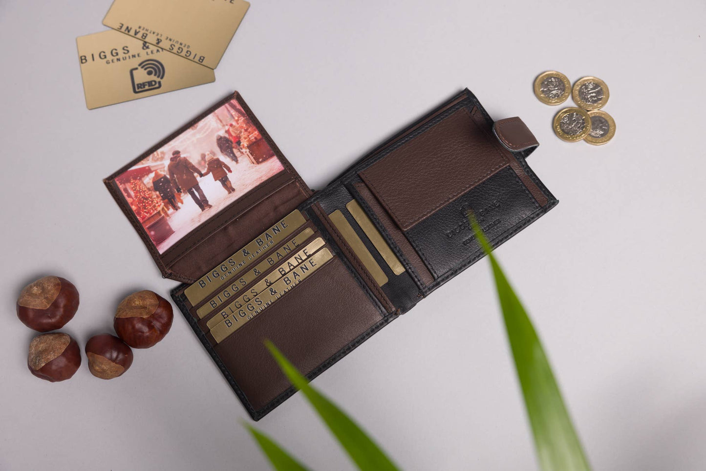 Biggs & Bane Men's Bifold Black & Dark Brown Leather Wallet With Tab Coin Pocket