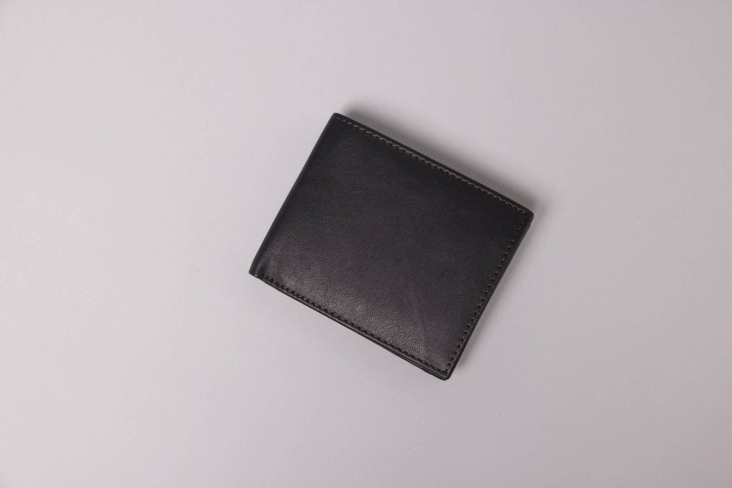 Biggs & Bane Men's Bifold Black & Dark Brown Leather Wallet With Large Zip Coin Pocket