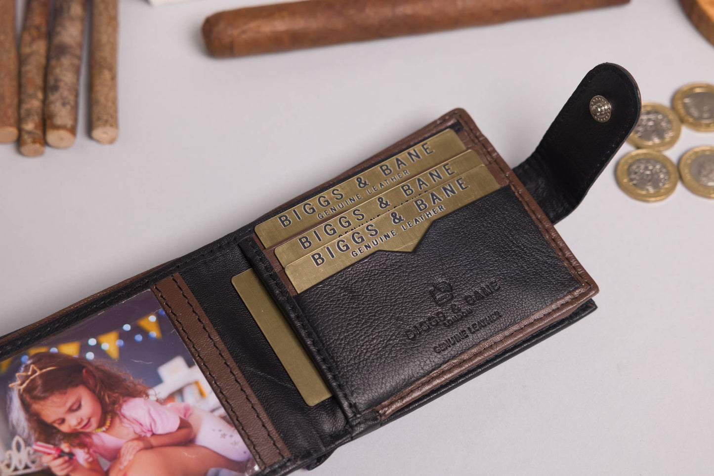 Biggs & Bane Men's Bifold Black & Dark Brown Leather Wallet With Large External Coins Pocket With Gusset