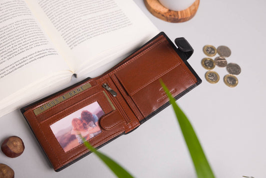 Cooper Allan Men's Bifold Black & Brown Leather Walle 30