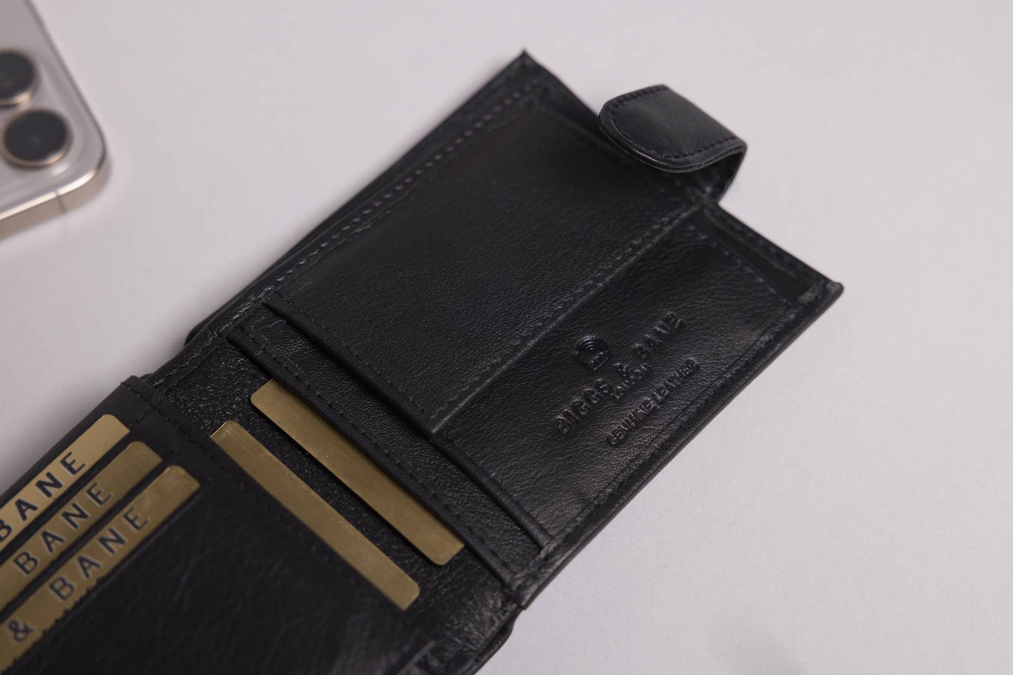 Biggs & Bane Men's Bifold Black Leather Wallet With Tab Coin Pocket