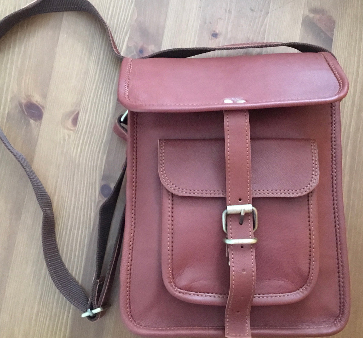 Cooper Allan Cross Body Vintage Goat Leather Bag 13'' X 10’’  MT11