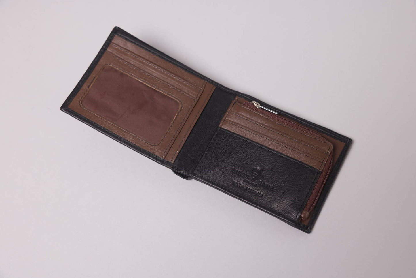 Biggs & Bane Men's Bifold Black & Dark Brown Leather Wallet With Large Zip Coin Pocket