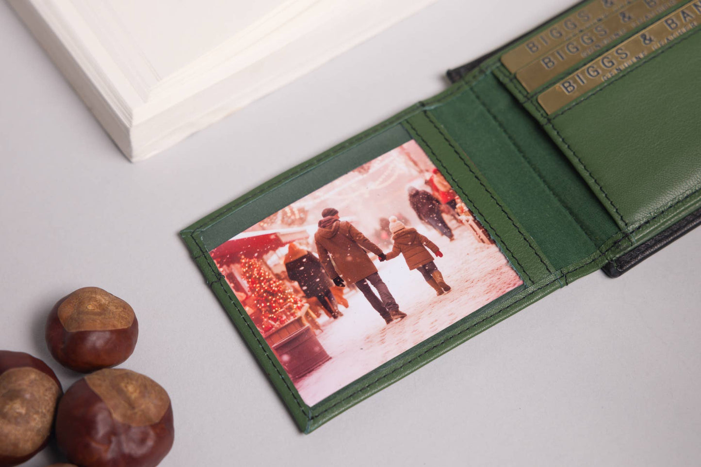 Biggs & Bane Large Capacity Men's Bifold Black & Green Leather Wallet