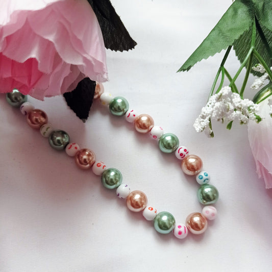 Green Bronze Happy Face emotions Necklace, Beaded Necklace, Faux Pearl necklace | by lovedbynlanla